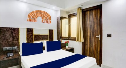 Hotel Swastik Palace Near New Delhi Railway Station Room Type - Deluxe Room
