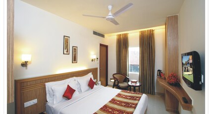 Hotel Southern Regency - Karol Bagh Room Type - Southern Super Deluxe Room