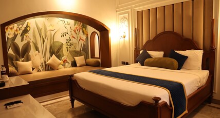 Taj Mahal Hotel Abids Room Type - Heritage Suite