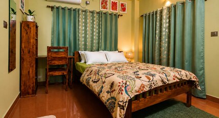 Aaroma Homez AC Studio | Balcony Room Type - Aaroma Homez AC Studio | Balcony