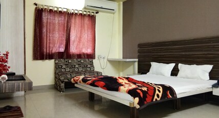 Hotel Sai Darpan Room Type - Deluxe Double NON AC Room