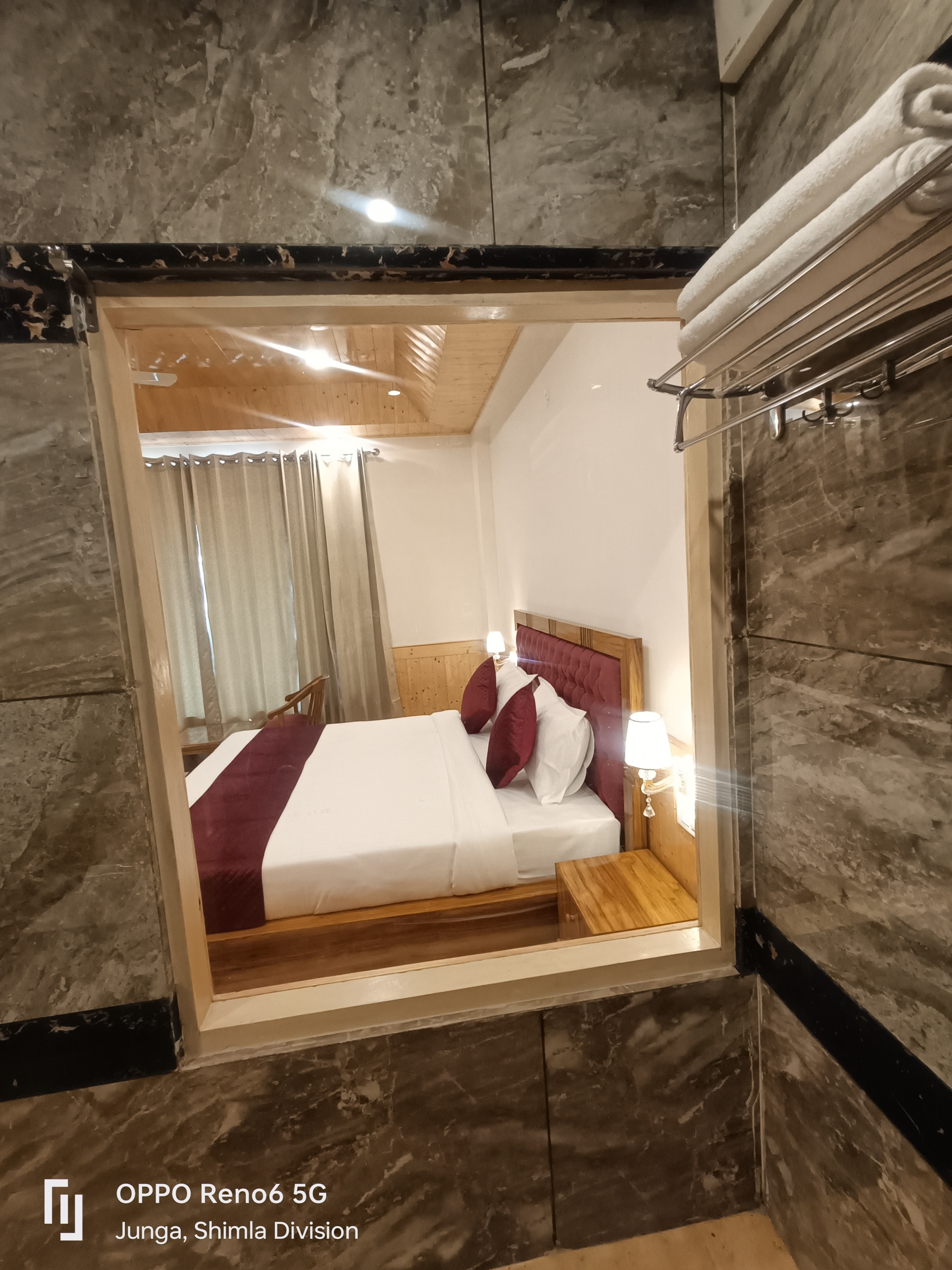 Aurohill Homestay Chail Junga - Tap to explore photos