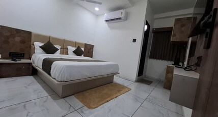 Hotel Asiana Gandhinagar Room Type - Super Deluxe Room