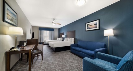 Best Western Plus Lake Dallas Inn & Suites Room Type - ACCESSIBLE - SUITE 2 QUEEN,MOBACC,COMAST,BATHTB,MICRFG,SOFBD,NSMK,FULL BREAKFAST Best Western Plus Lake Dallas Inn & Suites Room Type - ACCESSIBLE - SUITE 2 QUEEN,MOBACC,COMAST,BATHTB,MICRFG,SOFBD,NSMK,FULL BREAKFAST