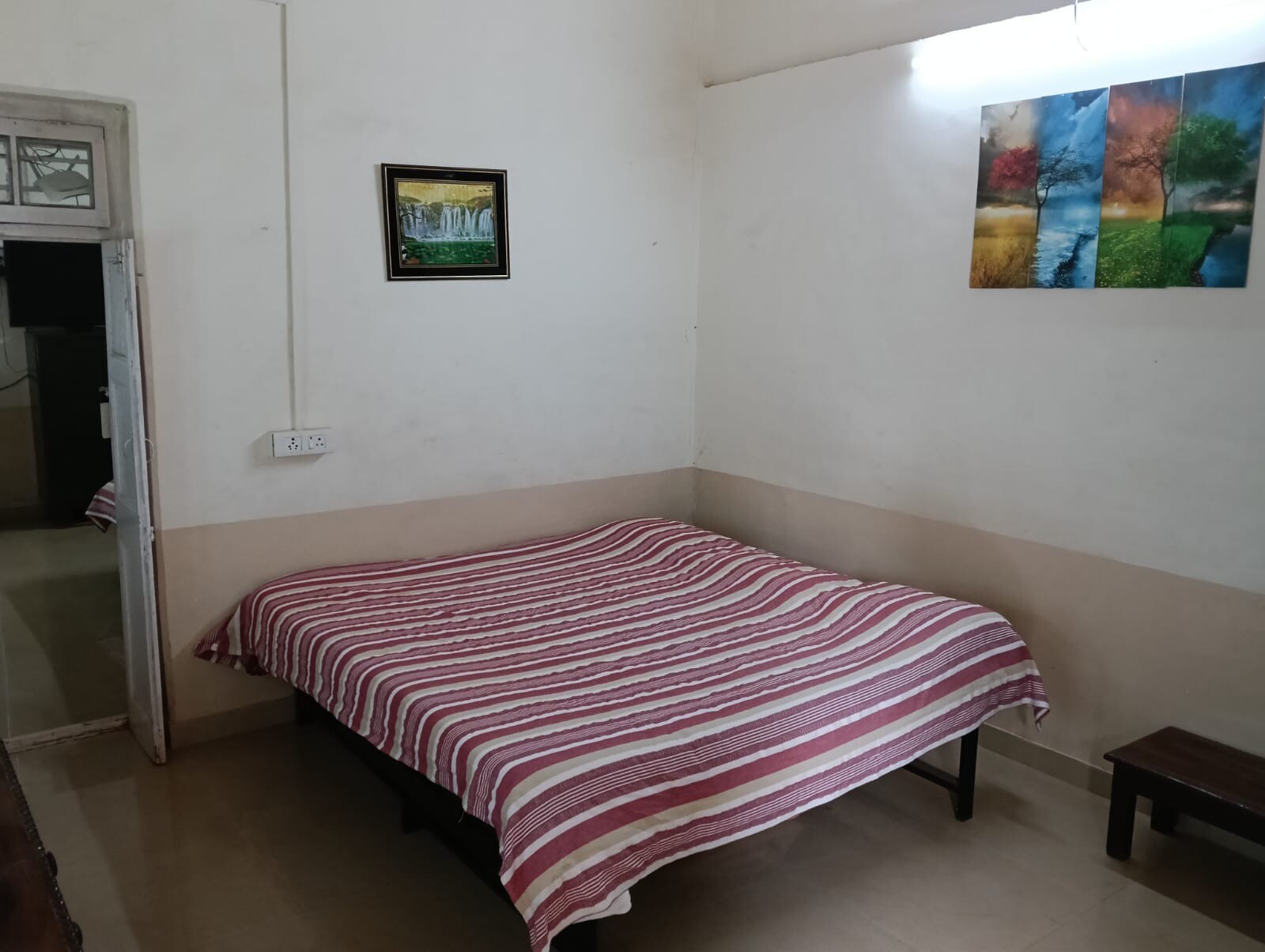 Thermax Lily Cottage Small portion Mahableshwar - Tap to explore photos