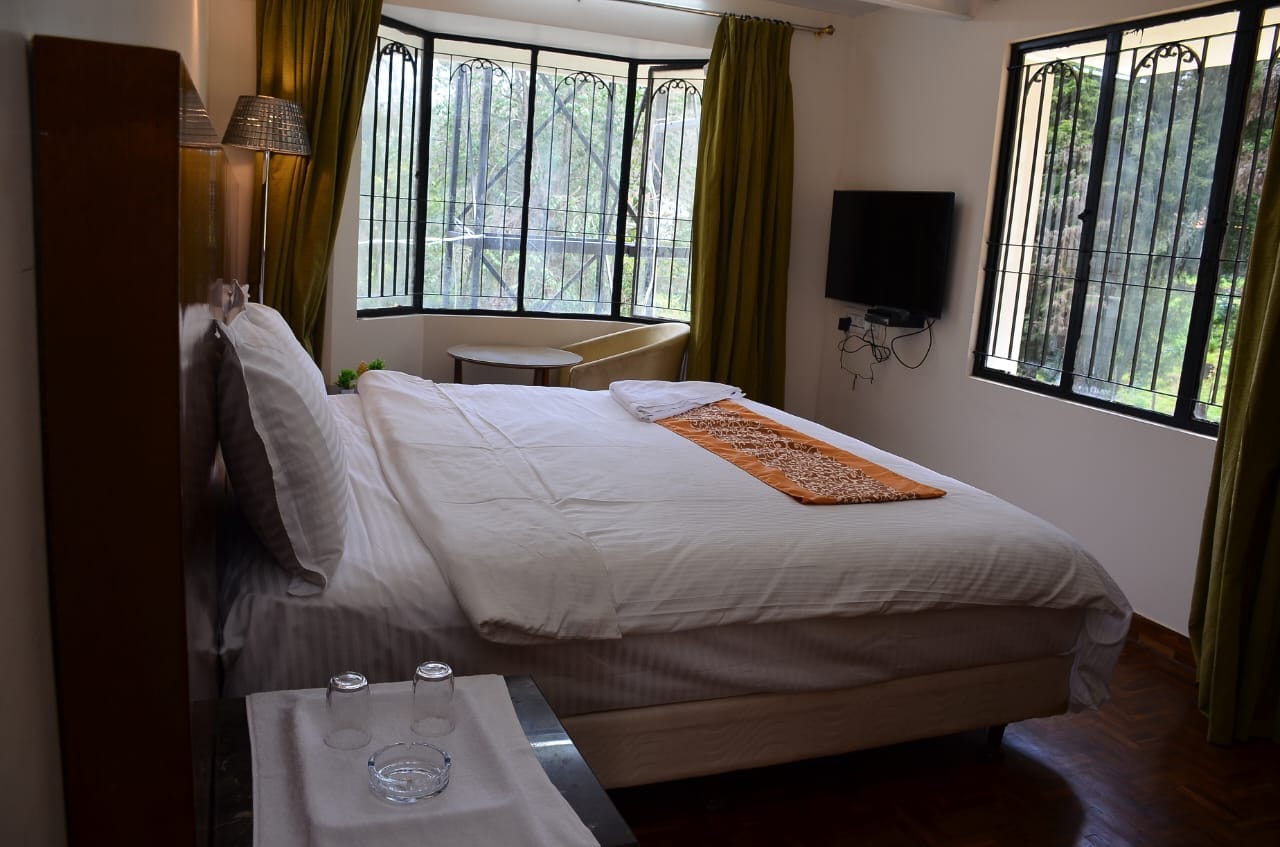 ARYASREE HOMESTAY - Tap to explore photos