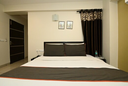 Hotel Singh Palace