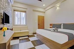 Address of Hotel convivial ark