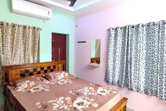 AVI Homestay GF Room 1