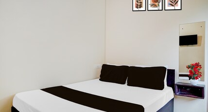 Hotel O BHANUNANDANA BOARDING & LODGING Basaveshwar Nagar Room Type - Classic