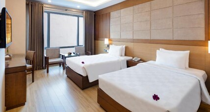 Eden Star Saigon Hotel Room Type - Deluxe Twin Room with Window + Free Mini-bar