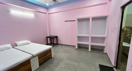 Singh Sadan Homestay B&B Room Type - Premium Family AC Room
