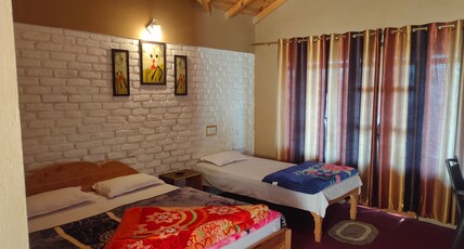 Binsar Oak Paradise Room Type - Triple Bedded Room