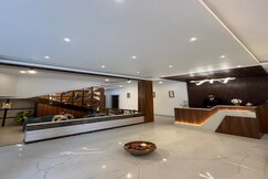 HOTEL D ROYAL PALM