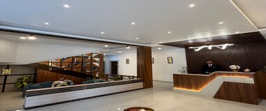 HOTEL D ROYAL PALM