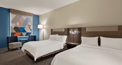 Holiday Inn Express Hotel & Suites Oklahoma City Northwest Room Type - 2 Queen Standard