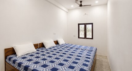The Kashi Vibe Homestay Room Type - Standard 3 Single Bed Attached Family(Non AC) - Room 5