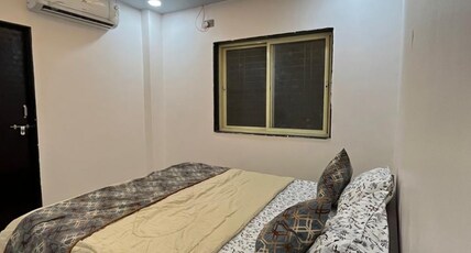 Hotel Madhav Bhakta Nivas Room Type - Deluxe AC Room for 2+1