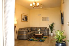 Skydeck Apartment 4BHK Near Taj