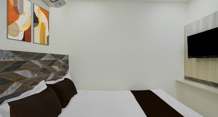 Hotel O Saibaba Temple Chintal Formerly Himagiri Luxury Room Room Type - Classic