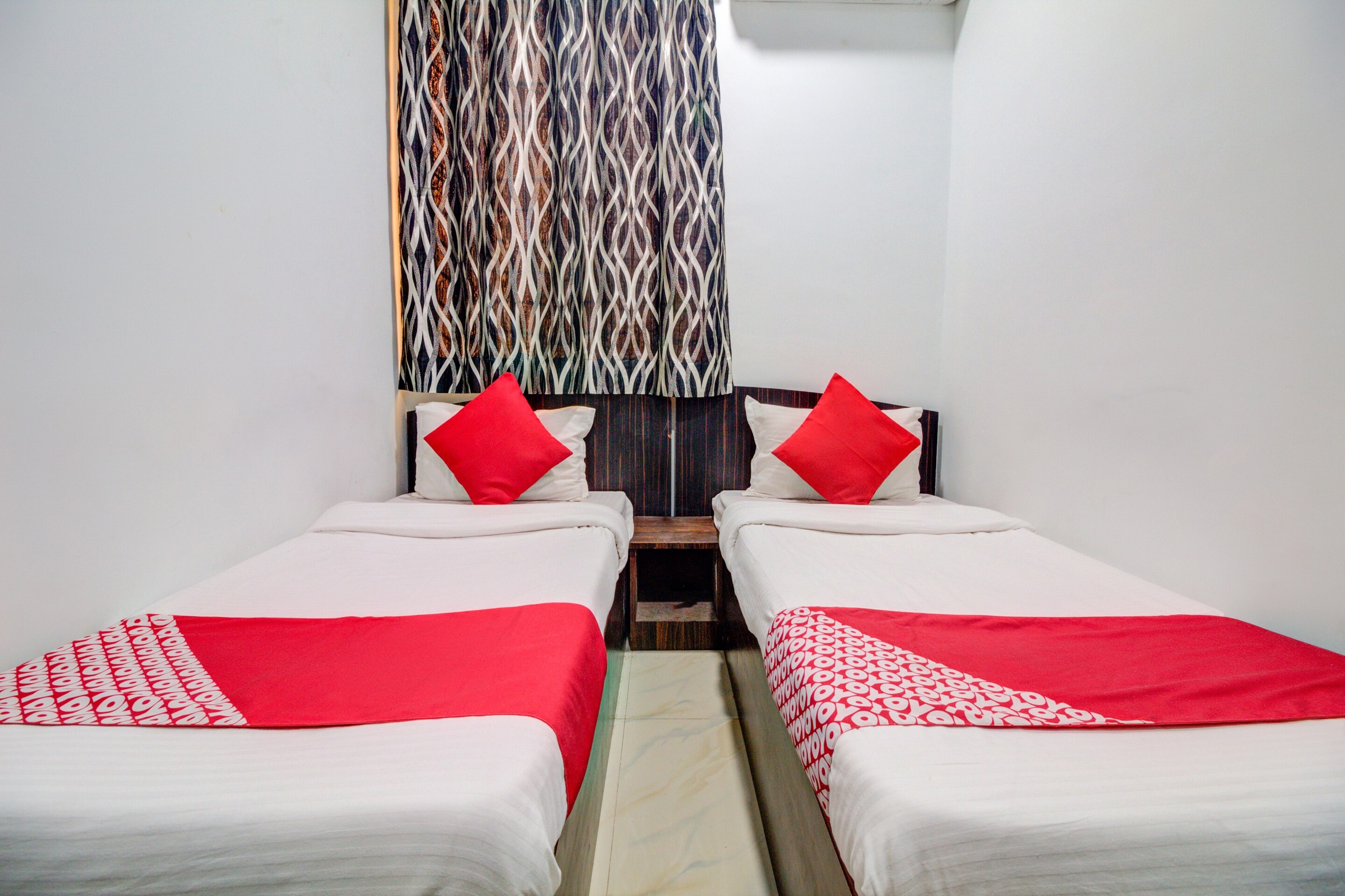Super Hotel O Anjali Hotel - Tap to explore photos