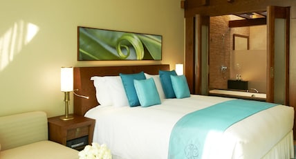 Sofitel Dubai The Palm, Resort and Spa Room Type - LUXURY ROOM PALM VIEW TWIN, 2 Single Size Beds, Private Balcony Sofitel Dubai The Palm, Resort and Spa Room Type - LUXURY ROOM PALM VIEW TWIN, 2 Single Size Beds, Private Balcony