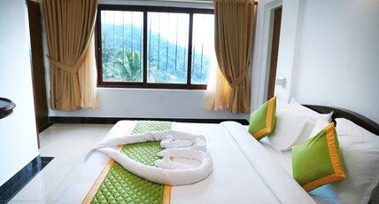Munnar Gate way Room Type - SUITE