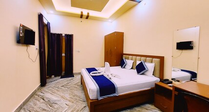 KASHYAAM INN Room Type - Executive Deluxe Room With Balcony