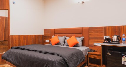 Hotel Morainic Hills, Bhagsu, Mcleodganj Room Type - Delux Room with Balcony