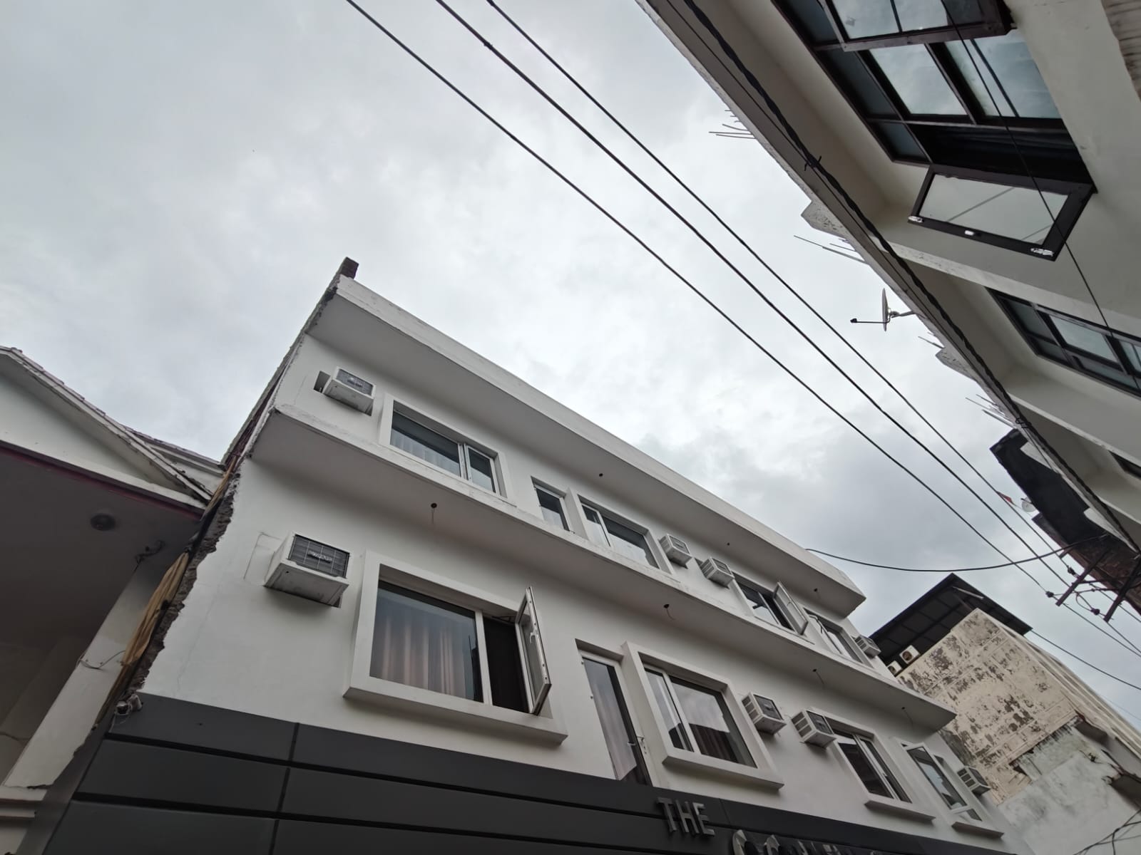 Hotel Gouri Shanker - Tap to explore photos