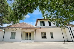 Hotel O Nawangwulan