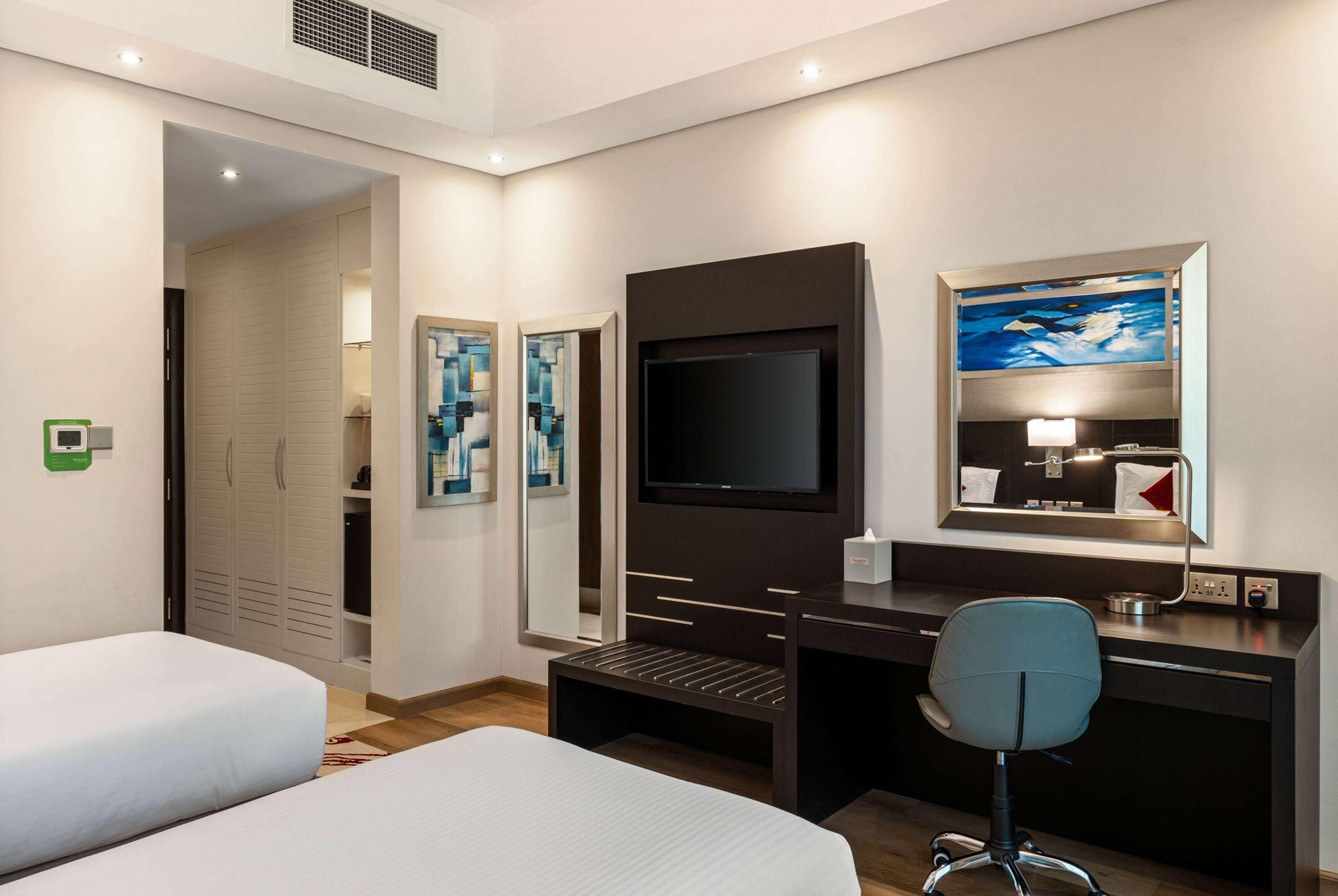 Ramada by Wyndham Dubai Barsha Heights - Tap to explore photos