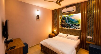 Baba deep sing punjabi restaurant and Room Room Type - Deluxe Room