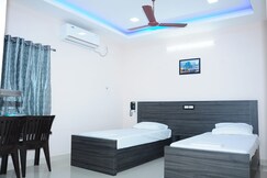 Azhagappa Residential