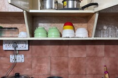 Royal Abode 2BHK Couple Friendly JalMahal MI Road