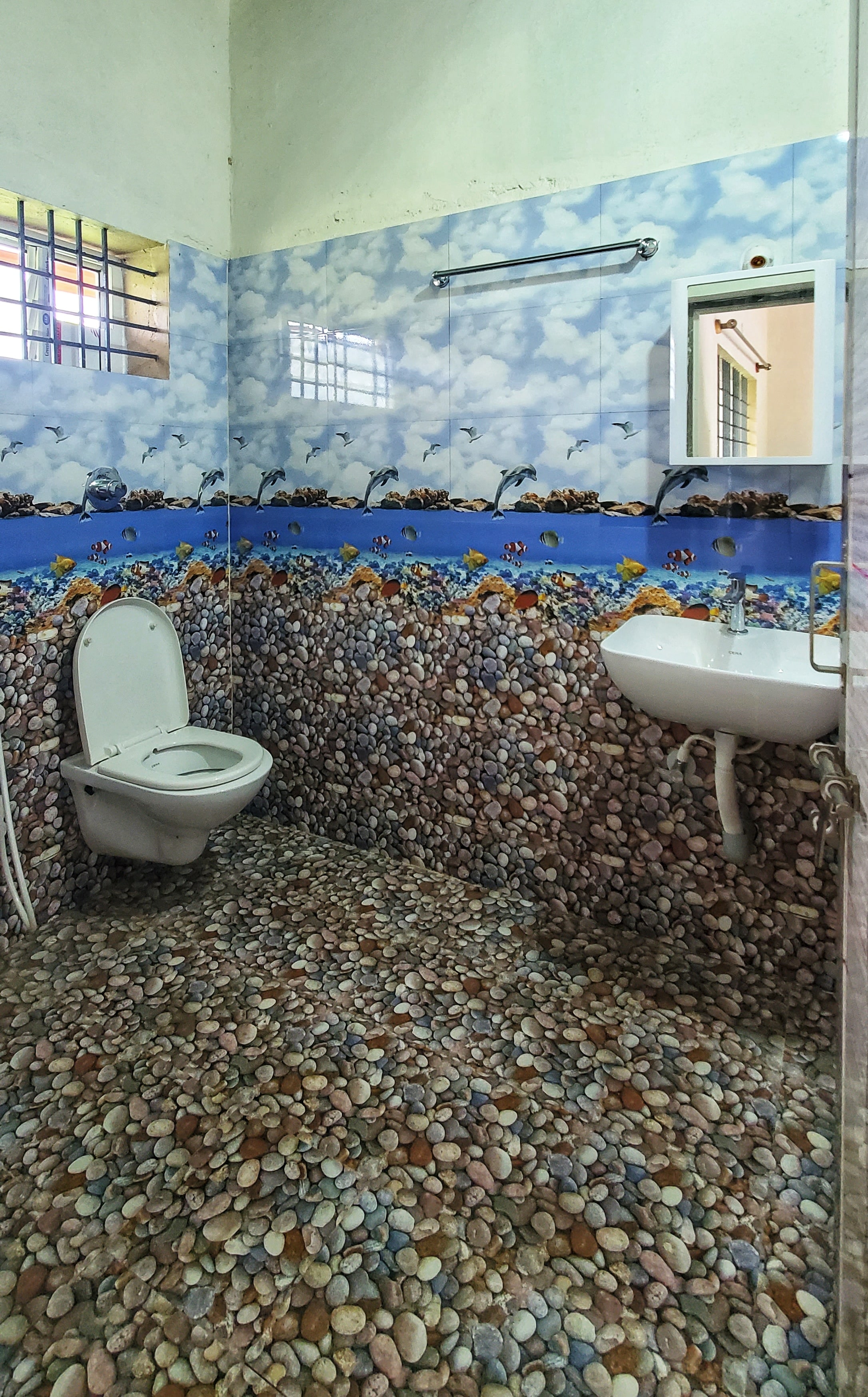 Moon Mist Forest Stay - Tap to explore photos