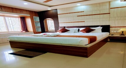 AVARIA INN Room Type - Junior Suite Room