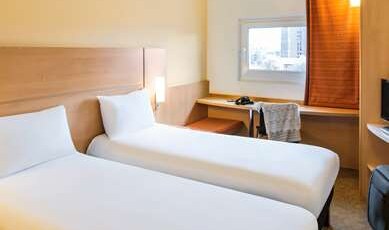 ibis Leeds Centre Marlborough Street Room Type - Twin room with 2 beds