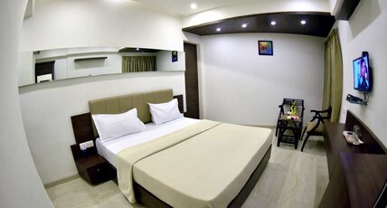 Hotel Skylight Room Type - Deluxe Non Ac Room
