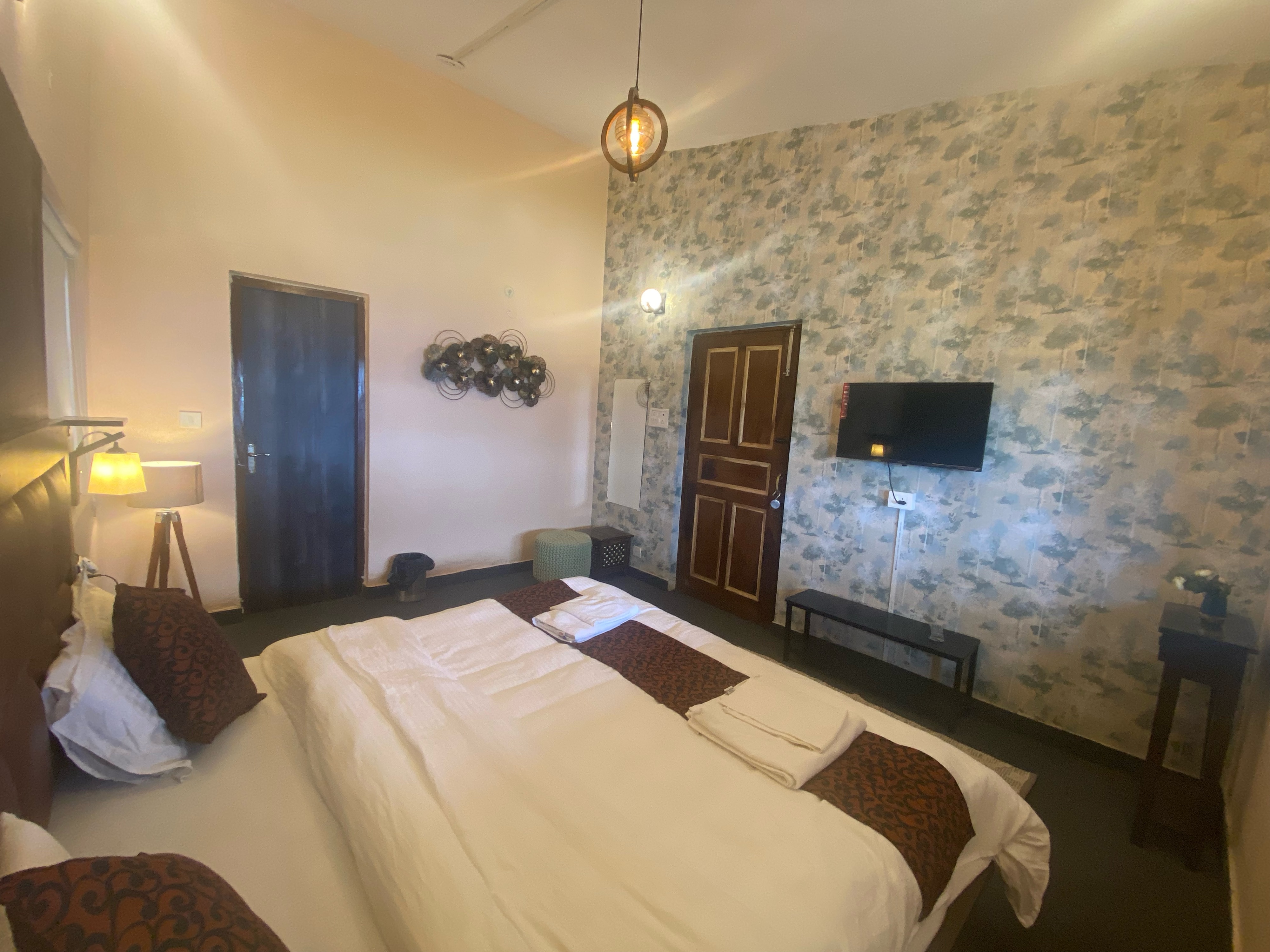 Wincliff Orchard Resort - Tap to explore photos