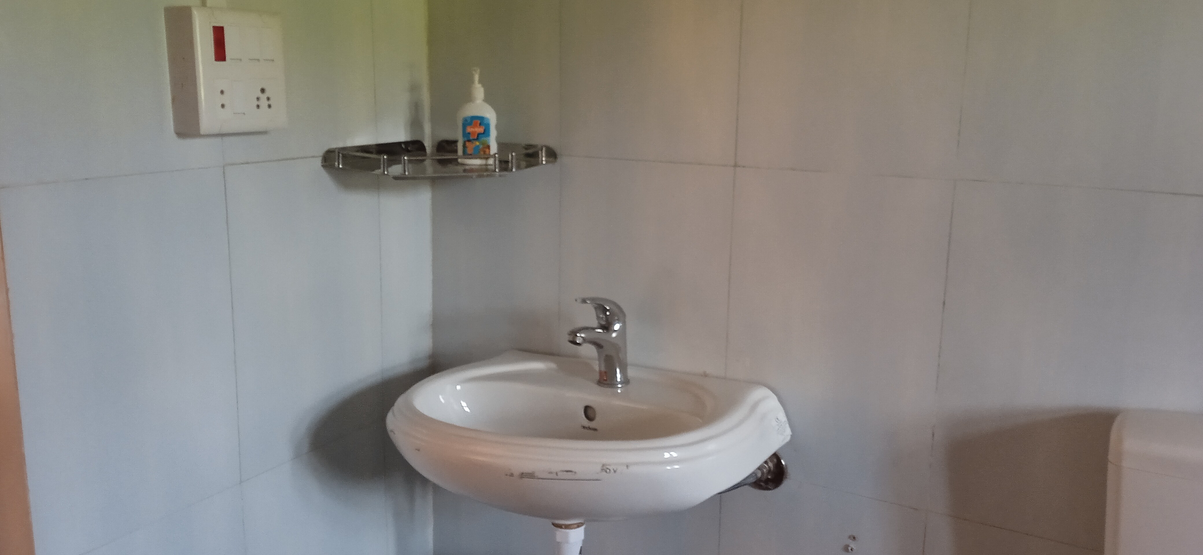 Imli Home Stay - Tap to explore photos