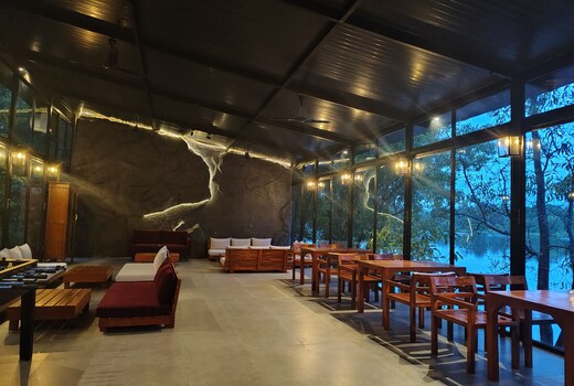 The Waterfront Kolad
