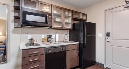 Candlewood Suites Eau Claire I-94, an IHG hotel Room Type - 1 Bedroom Suite