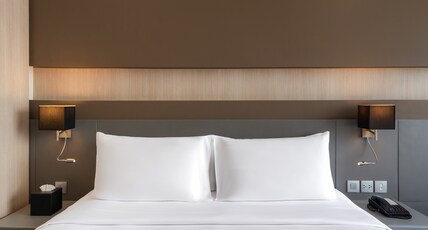 Mercure Bangkok Siam Room Type - Superior Queen Room