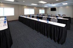 Holiday Inn Express & Suites Alpena - Downtown, an IHG Hotel