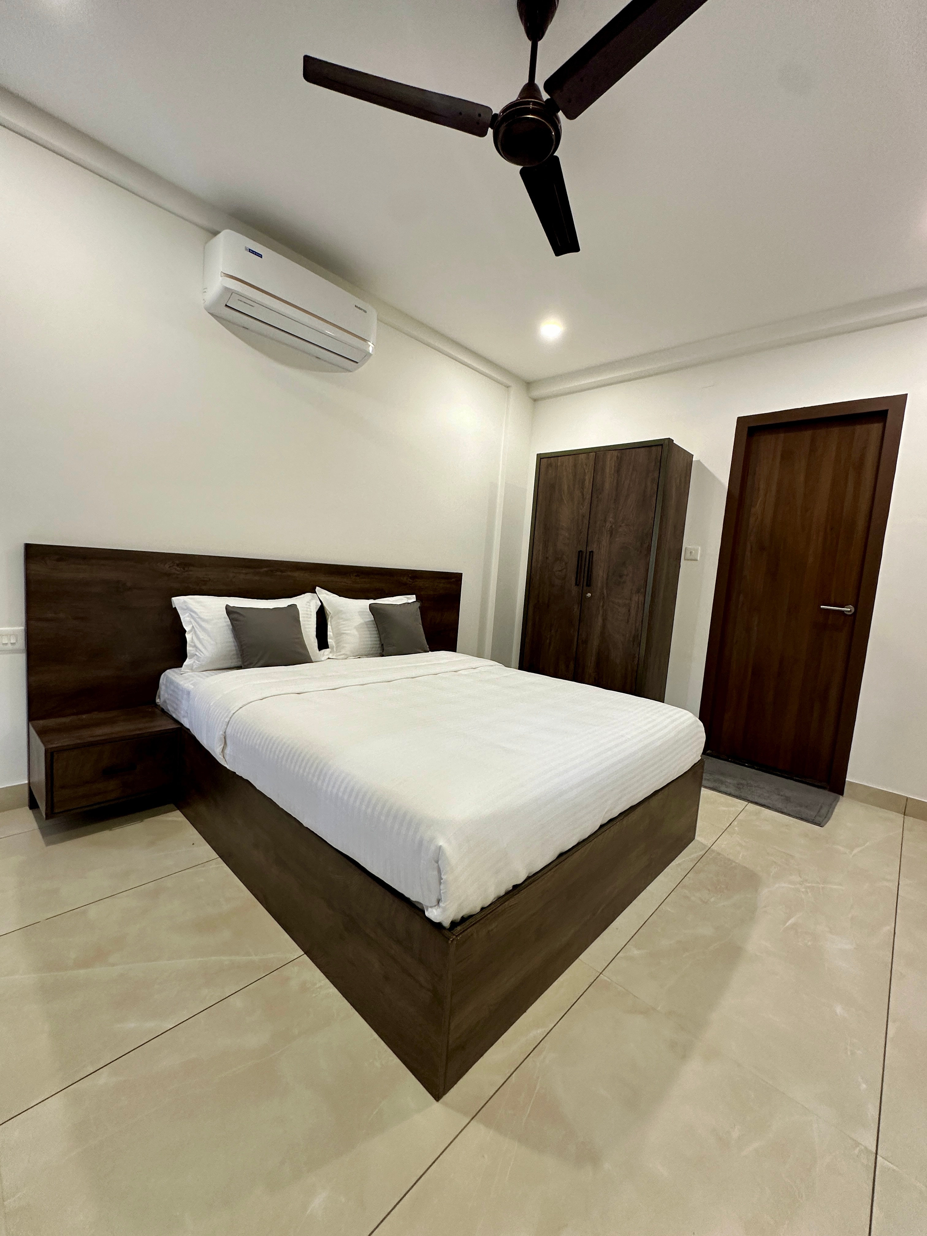 Portico Service Apartments | 1BHK - Tap to explore photos