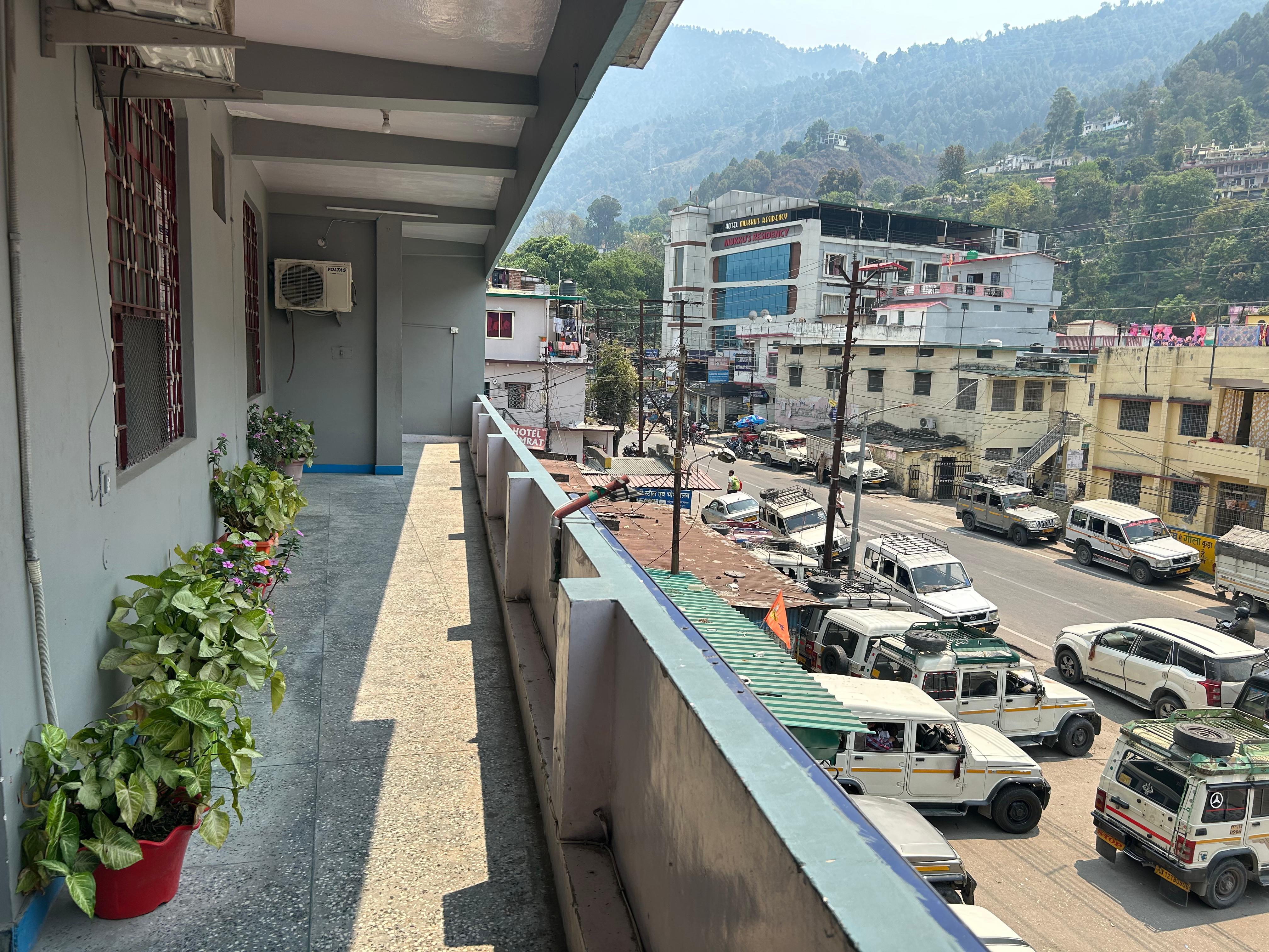 Hotel Sudarshan Residency( Near Srinagar Bus Stand)- Srinagar, Uttarakhand - Tap to explore photos