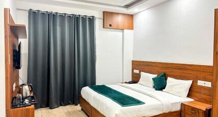 THE GARHWAL VATIKA Room Type - DELUXE ROOM WITH BALCONY WITHOUT VIEW.