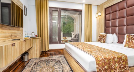Pahalgam Hill Side Resort & spa Room Type - Deluxe Room with Garden View