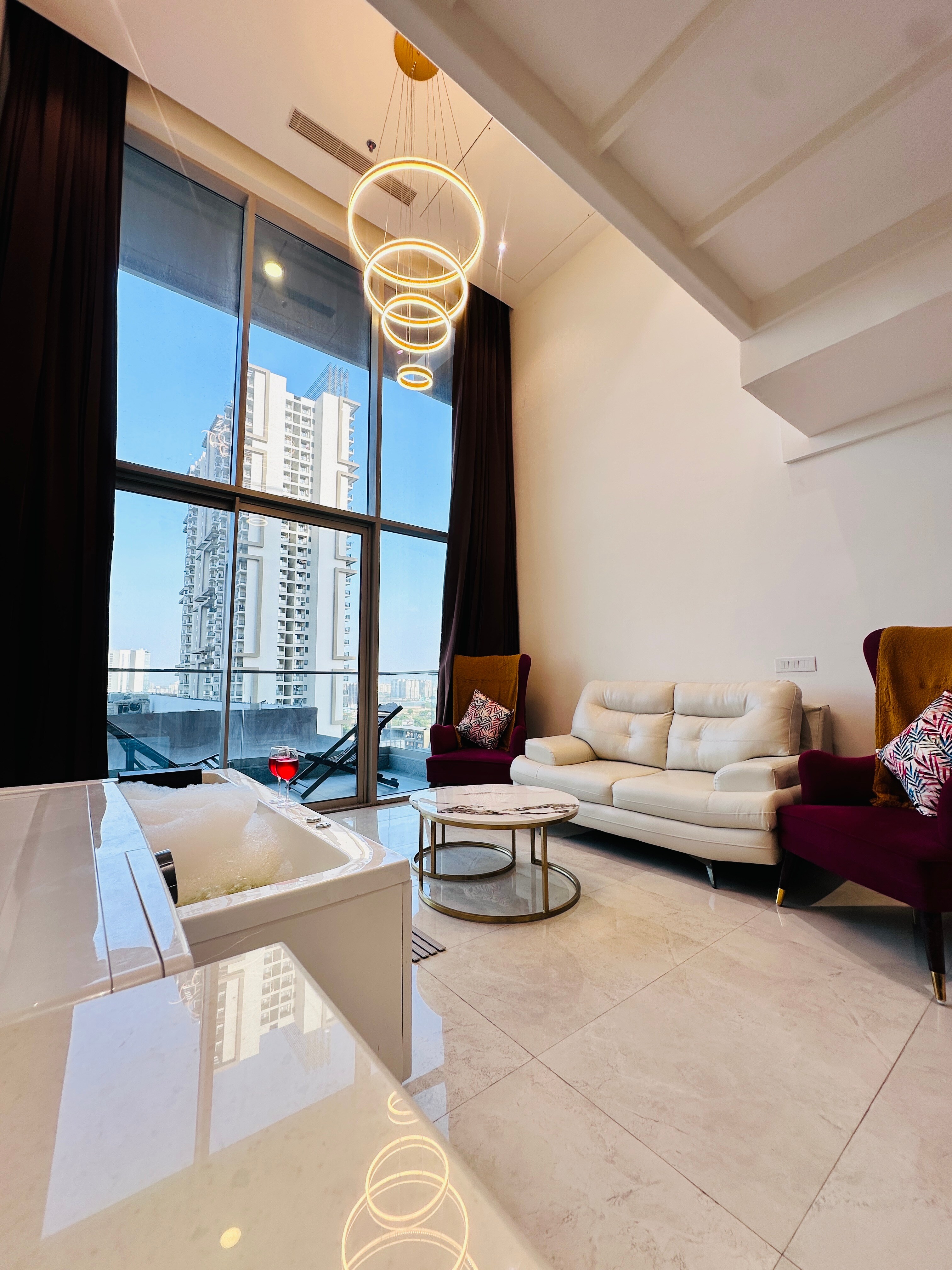 Thehrav Malkin Loft with Jacuzzi M3M Corner walk - Tap to explore photos